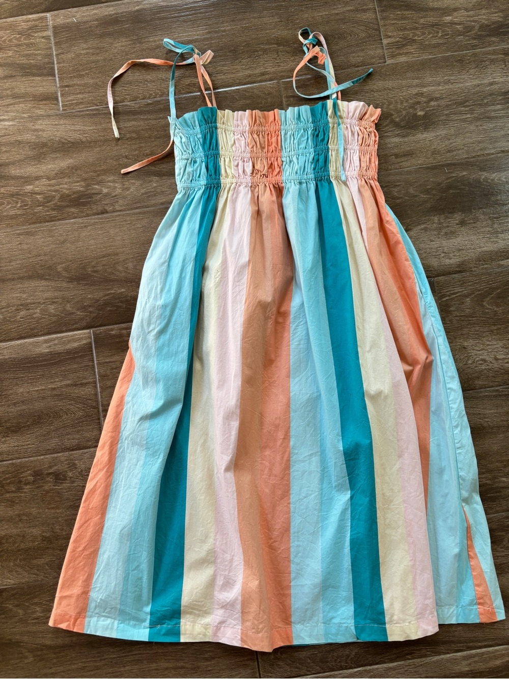 Women’s Size S-M Striped Summer Smocked Sundress - Resort Beach Sundress